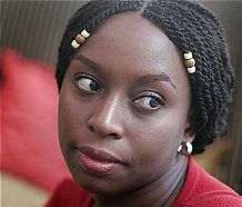 Chimamanda Ngozi Adichie (2009, Source Wikimedia Commons)